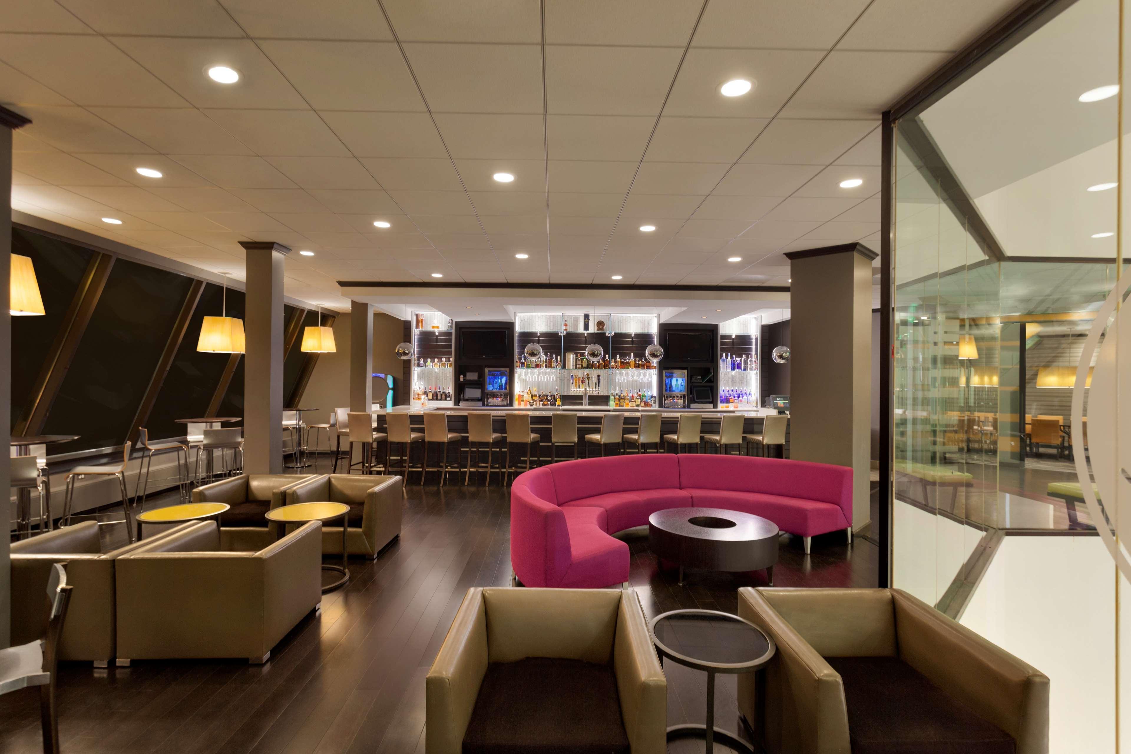 ホテル Radisson Blu ファーゴ エクステリア 写真